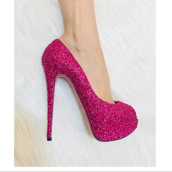 LOUBOUTIN BARBIE Glitter Lady Peep! - Picture 2 of 13